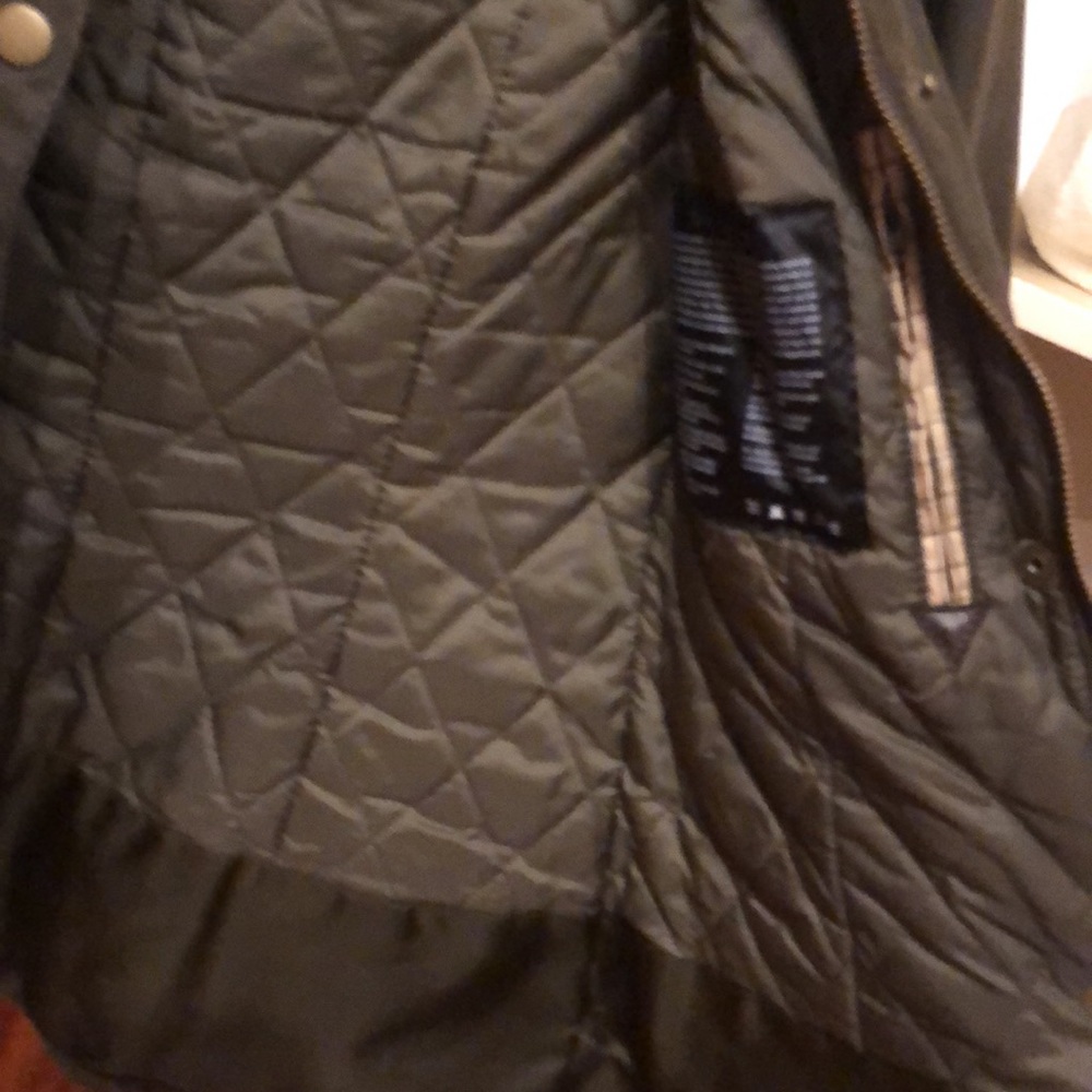 Women’s Barbour jacket - USA size 4 - Picture 9 of 13